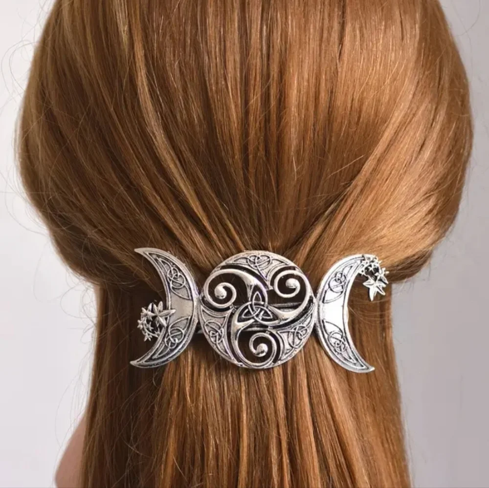 Celtic Triquetra Hair Clip